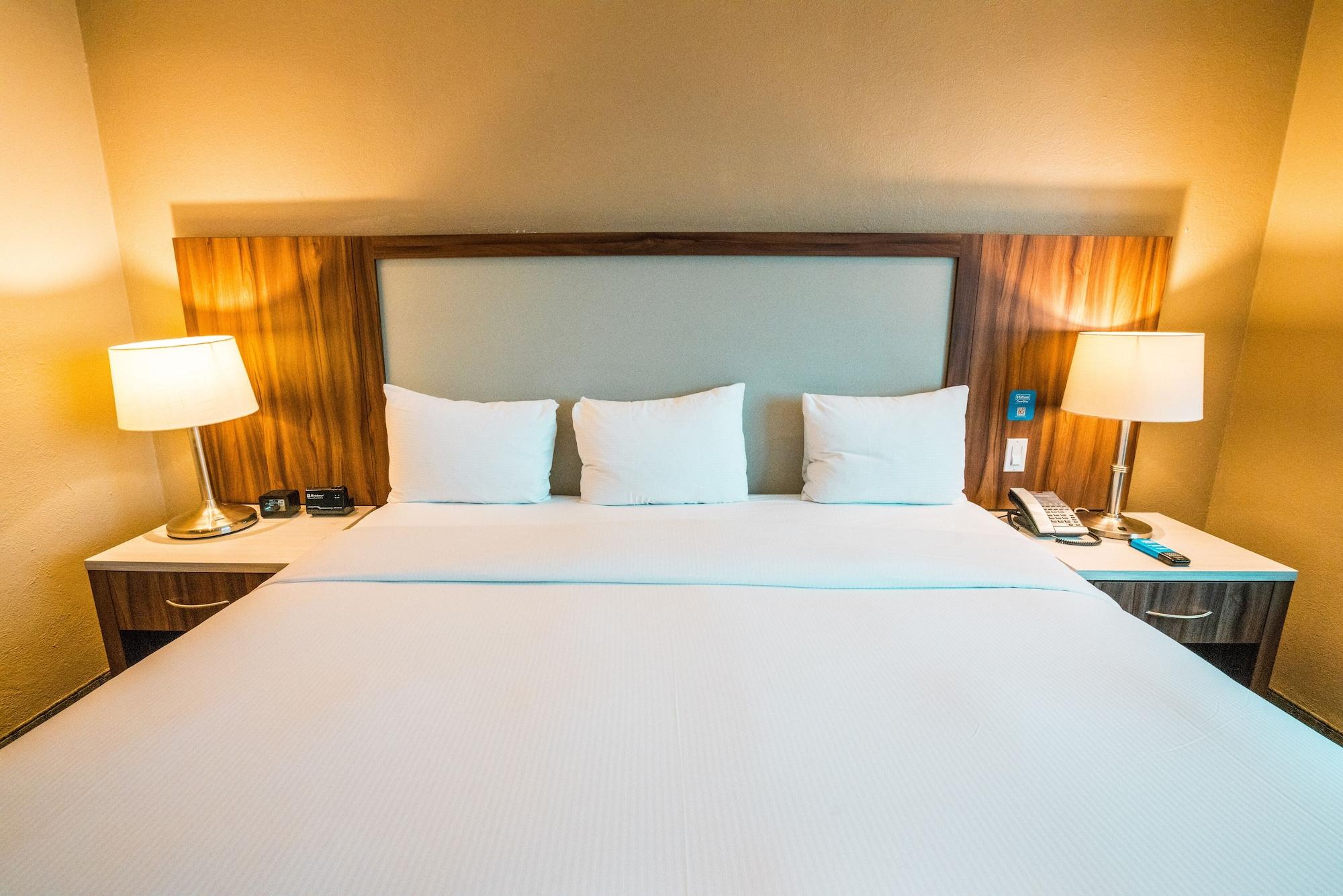 Hilton Mexico City Airport Екстер'єр фото