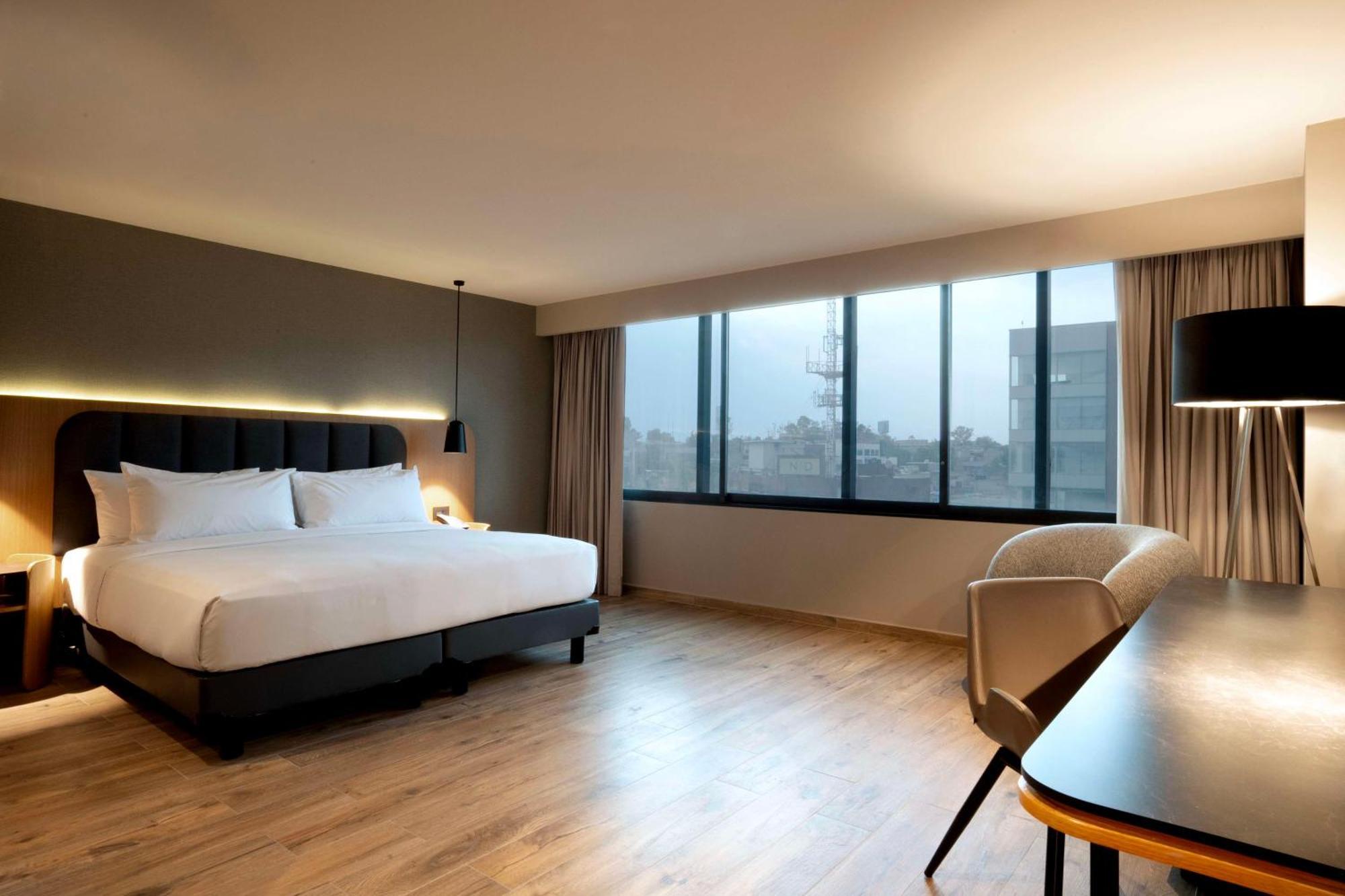 Hilton Mexico City Airport Екстер'єр фото
